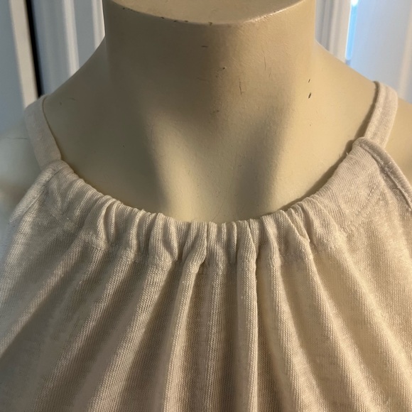 Flowy Tank Top - Picture 3 of 6